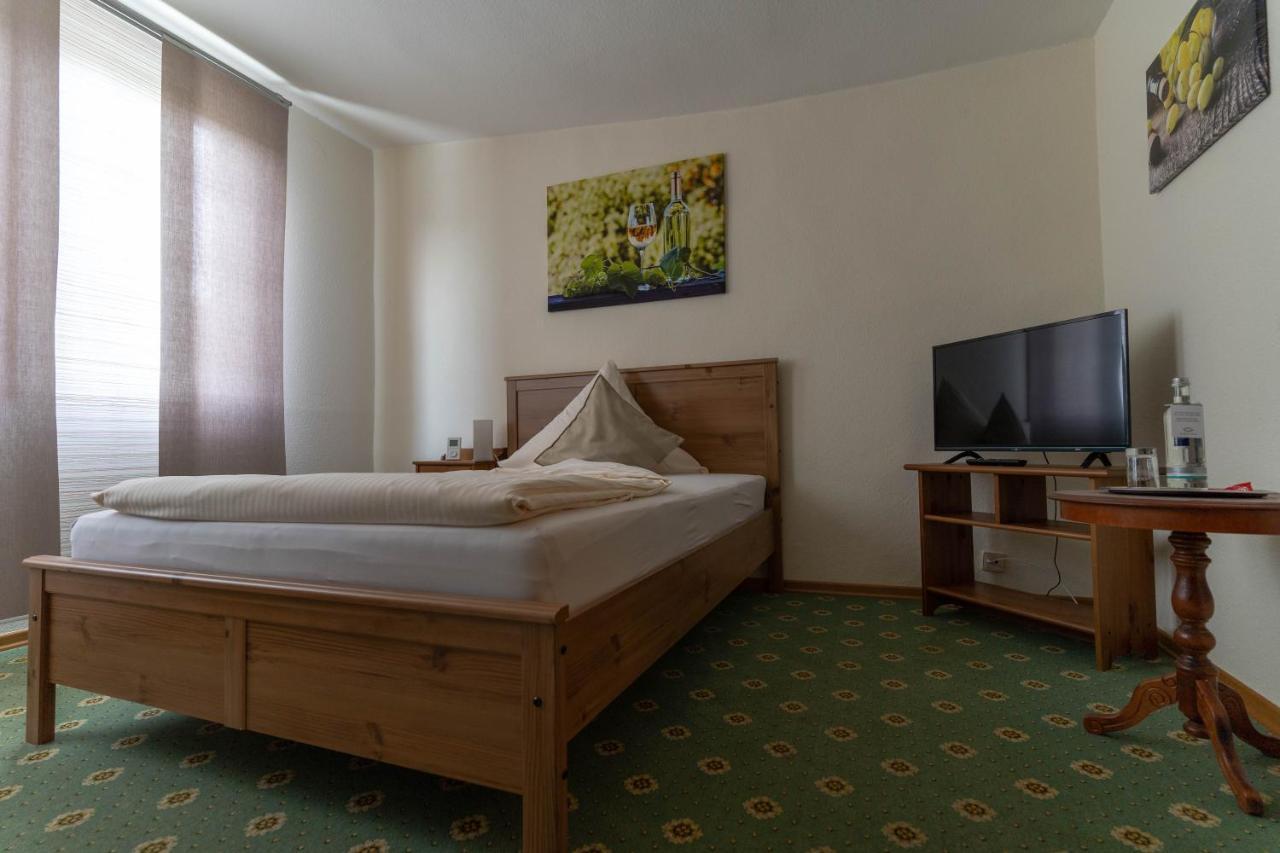 Weingut Stassen Hotell Oberheimbach Eksteriør bilde